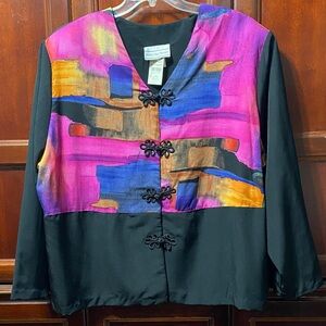 August Max Woman Multicolor Abstract size 26W button up top with Black Accents